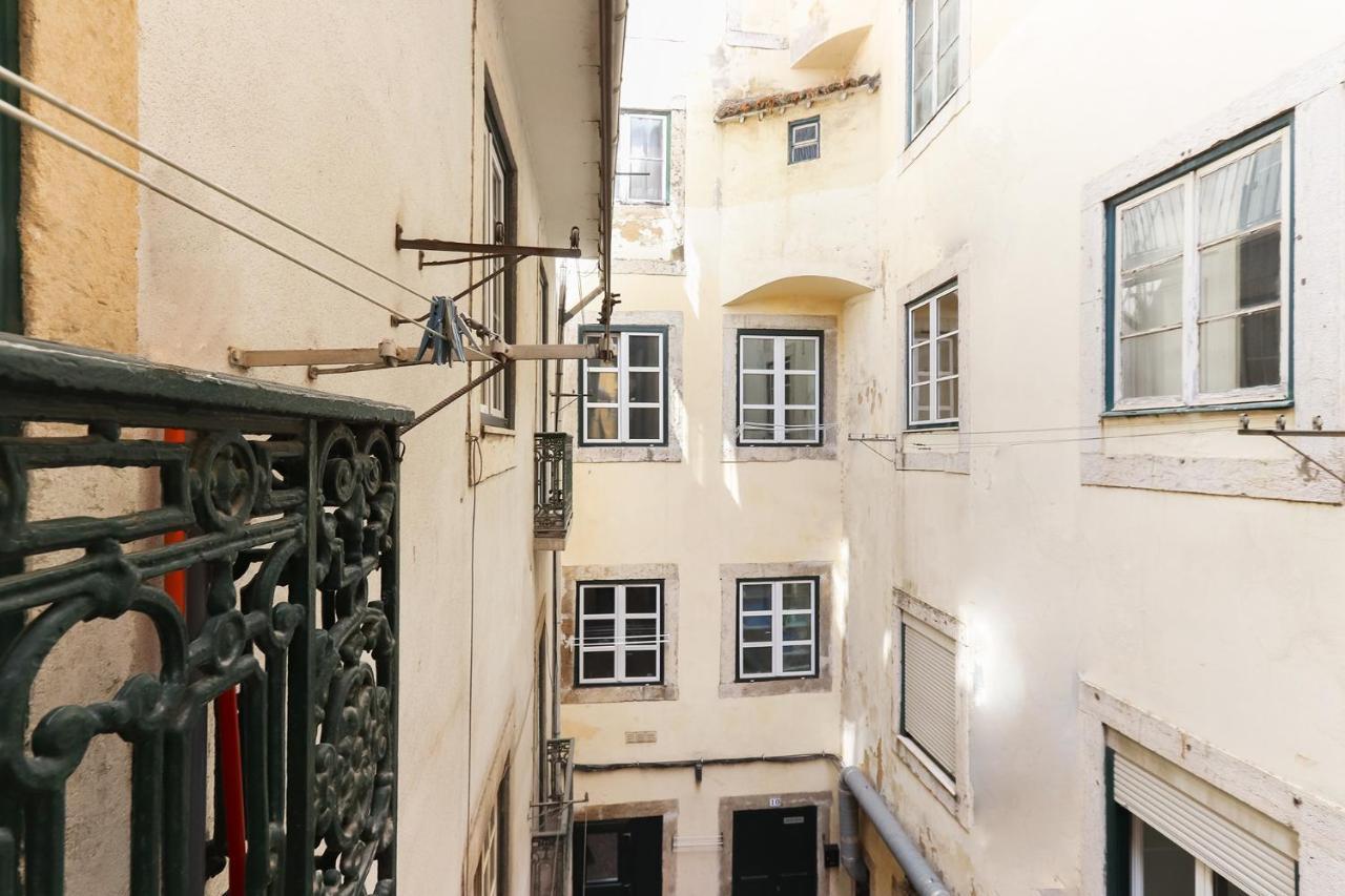 Santos Tiny Studio By Homing Lisboa Extérieur photo